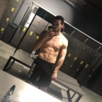 Jeune homme pour rencontre sexe avec cougar sur La Roche sur Yon