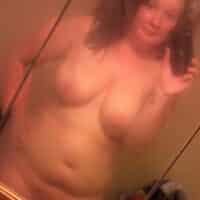 Femme de 52 ans à Nîmes cherche rencontre sexuelle sans prise de tête avec homme seul ou marié