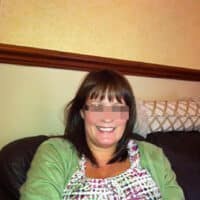 Femme mature à Rennes cherche plan cul avec jeune homme ou couple, annonce sérieuse et explicite